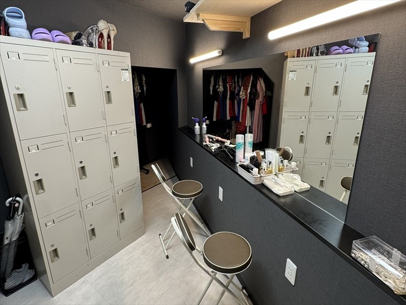 東京_ひばりヶ丘・久米川_Ciel(シエル)_体入求人_バックルーム1