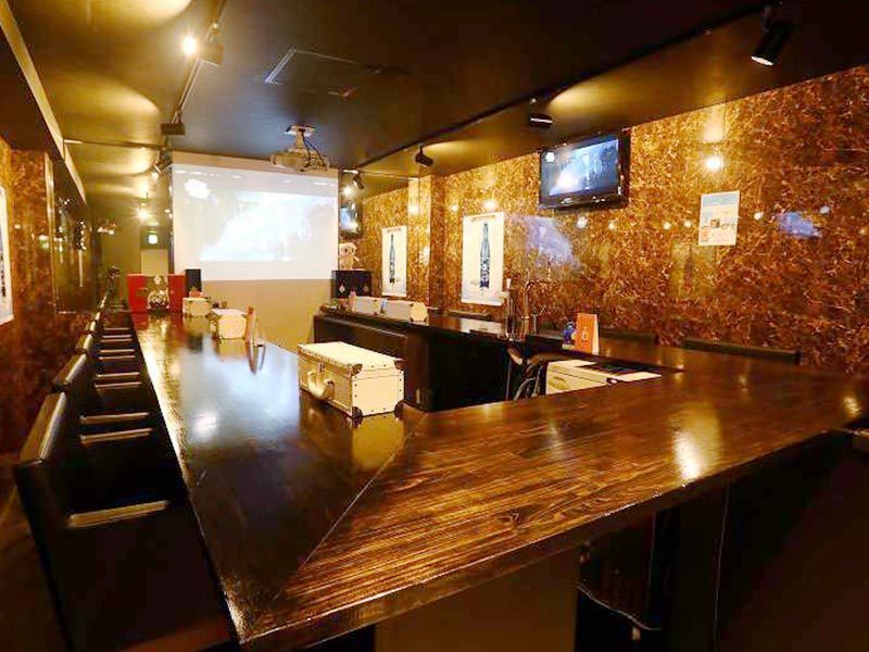 Bar A ガールズバー エース 新宿駅の求人情報 キャバクラ求人 バイトなら体入ドットコム