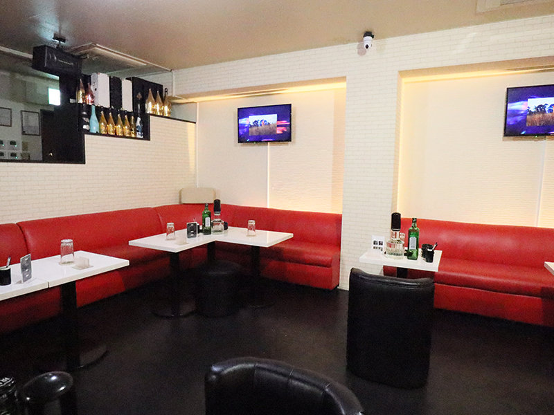 埼玉_志木_Club Raffine(ラフィネ)_黒服求人_店内2