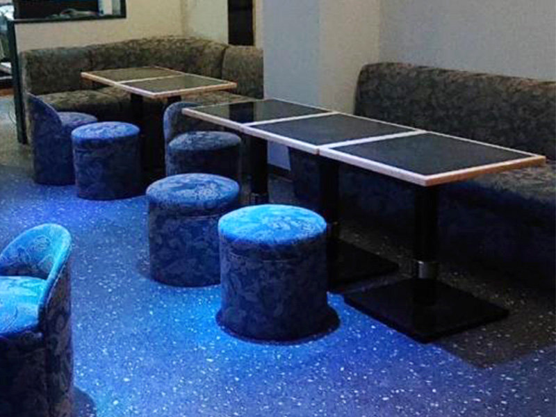 東京_小岩・新小岩_４９(フォーティーナイン)_黒服求人_店内3