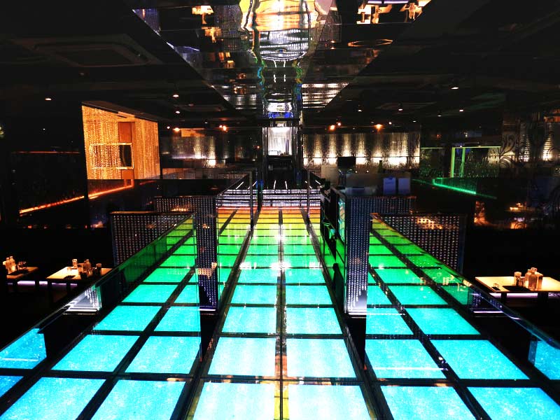 東京_歌舞伎町_DEAREST(ディアレスト)_黒服求人_店内1