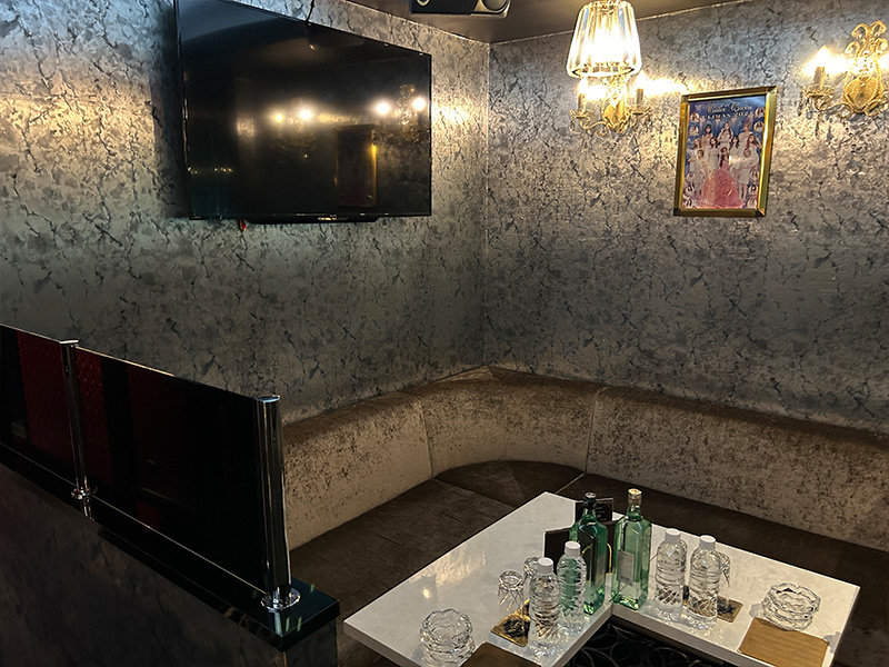 神奈川_相模原_LuxNa(ラグナ)_黒服求人_店内7