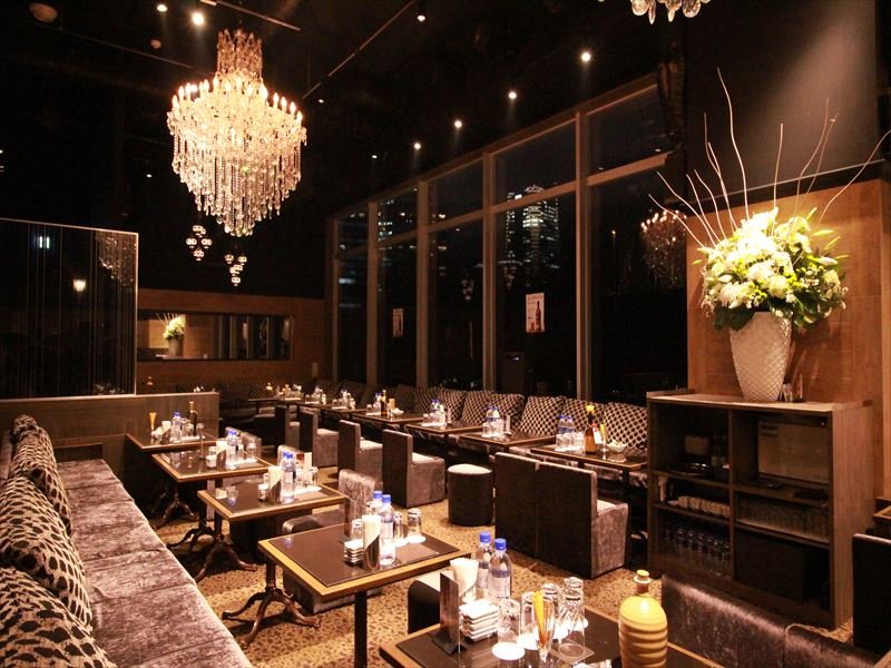 東京_六本木_Rose(ローゼ)_黒服求人_店内1