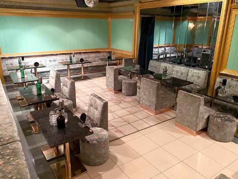 千葉_船橋_ラウンジ PLATINUM(プラチナム)_黒服求人_店内3