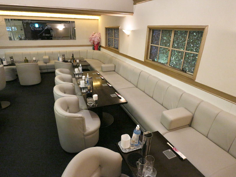 東京_吉祥寺_ミニクラブ 朋(トモ)_黒服求人_店内3