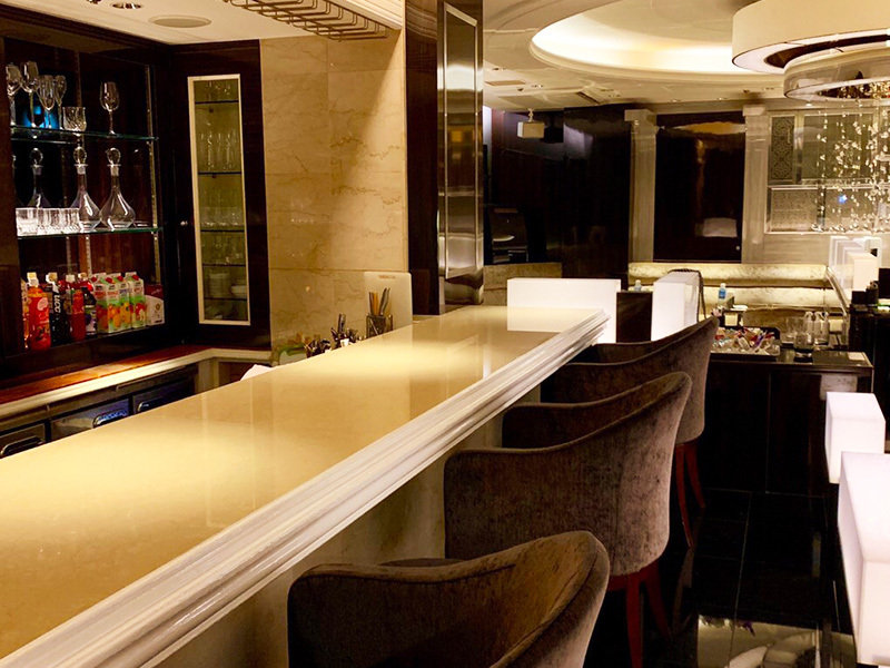 東京_銀座_Club Rouge(ルージュ)_黒服求人_店内3