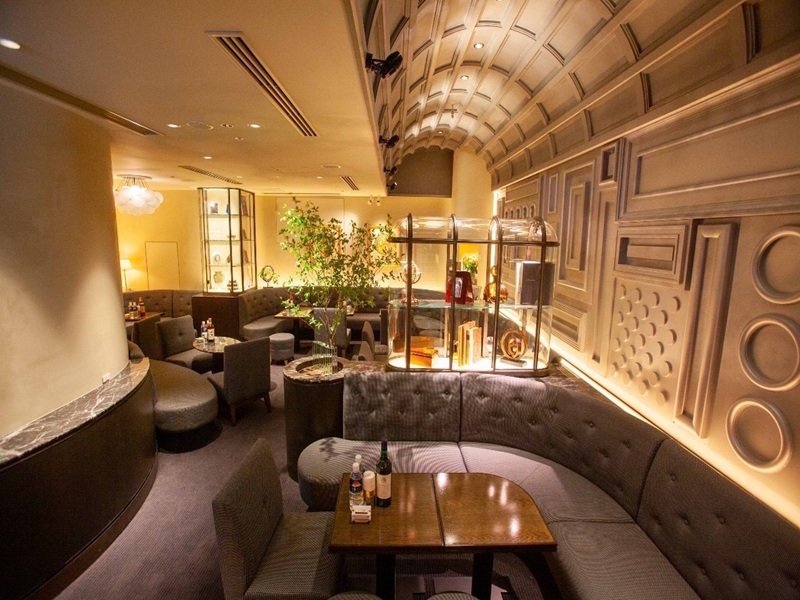 東京_銀座_MUCHA(ミューシャ)_黒服求人_店内1