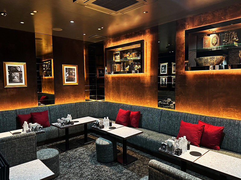 東京_六本木_LIRIC TOKYO ROPPONGI(リリックトウキョウロッポンギ)_黒服求人_店内2