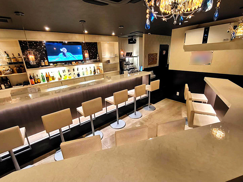 埼玉_南越谷_GirlsBar L(エル)_黒服求人_店内2