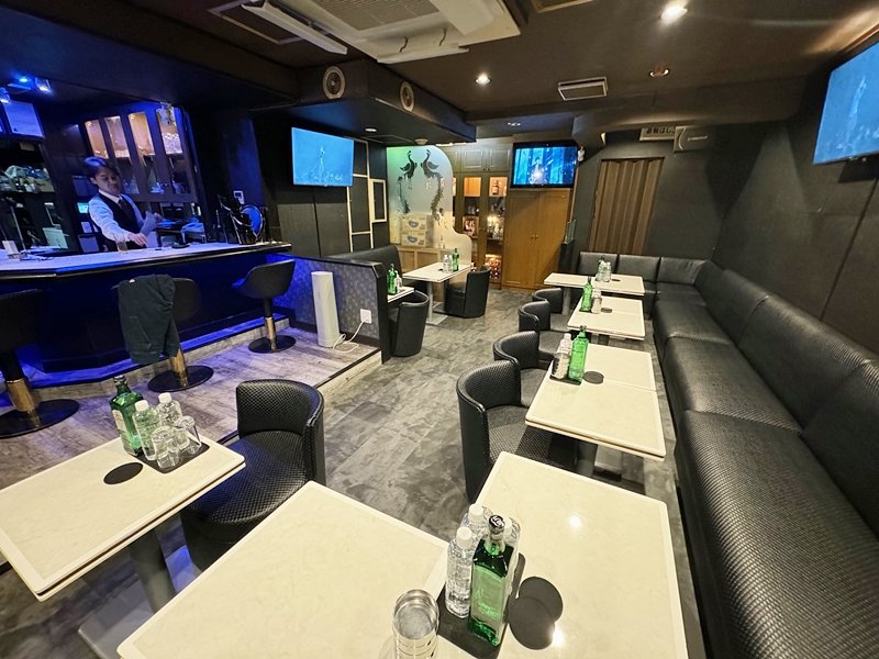 埼玉_大宮_朝・昼キャバ　lounge No.6（ラウンジ　ナンバーシックス）_黒服求人_店内2