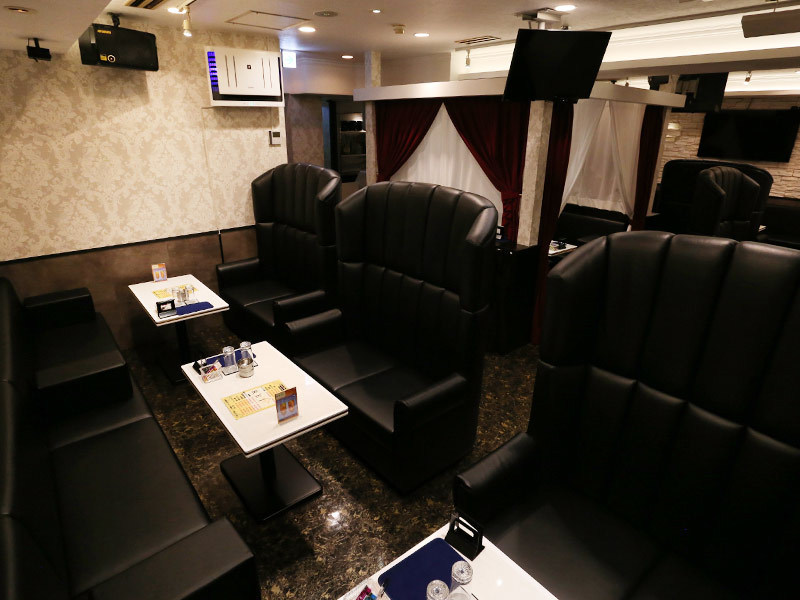 東京_歌舞伎町_【朝・昼キャバ】令(レイ)_黒服求人_店内3
