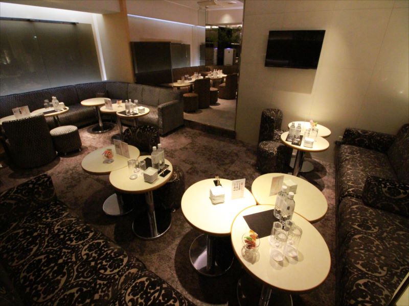 東京_歌舞伎町_lounge 倫乃風(ラウンジ リンノカゼ)_黒服求人_店内1