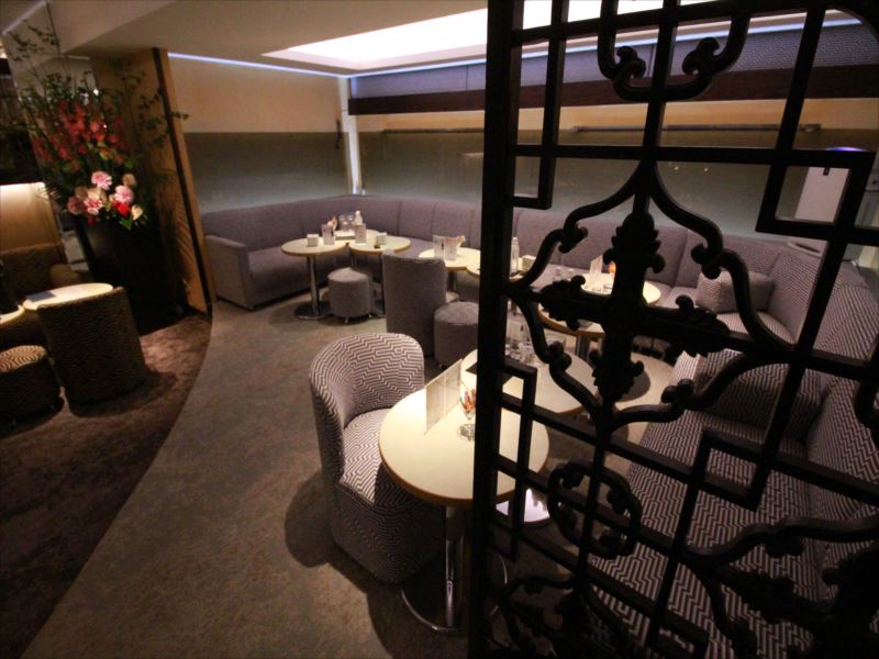 東京_歌舞伎町_lounge 倫乃風(ラウンジ リンノカゼ)_黒服求人_店内2