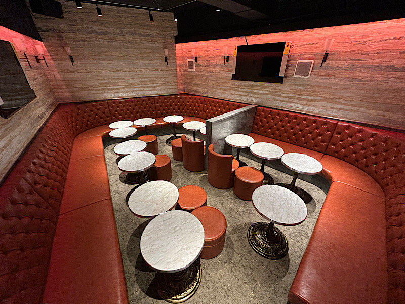 東京_駒込・日暮里_CLUB ROX(ロックス)_黒服求人_店内2