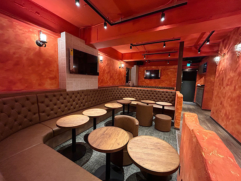 東京_駒込・日暮里_CLUB ROX(ロックス)_黒服求人_店内1