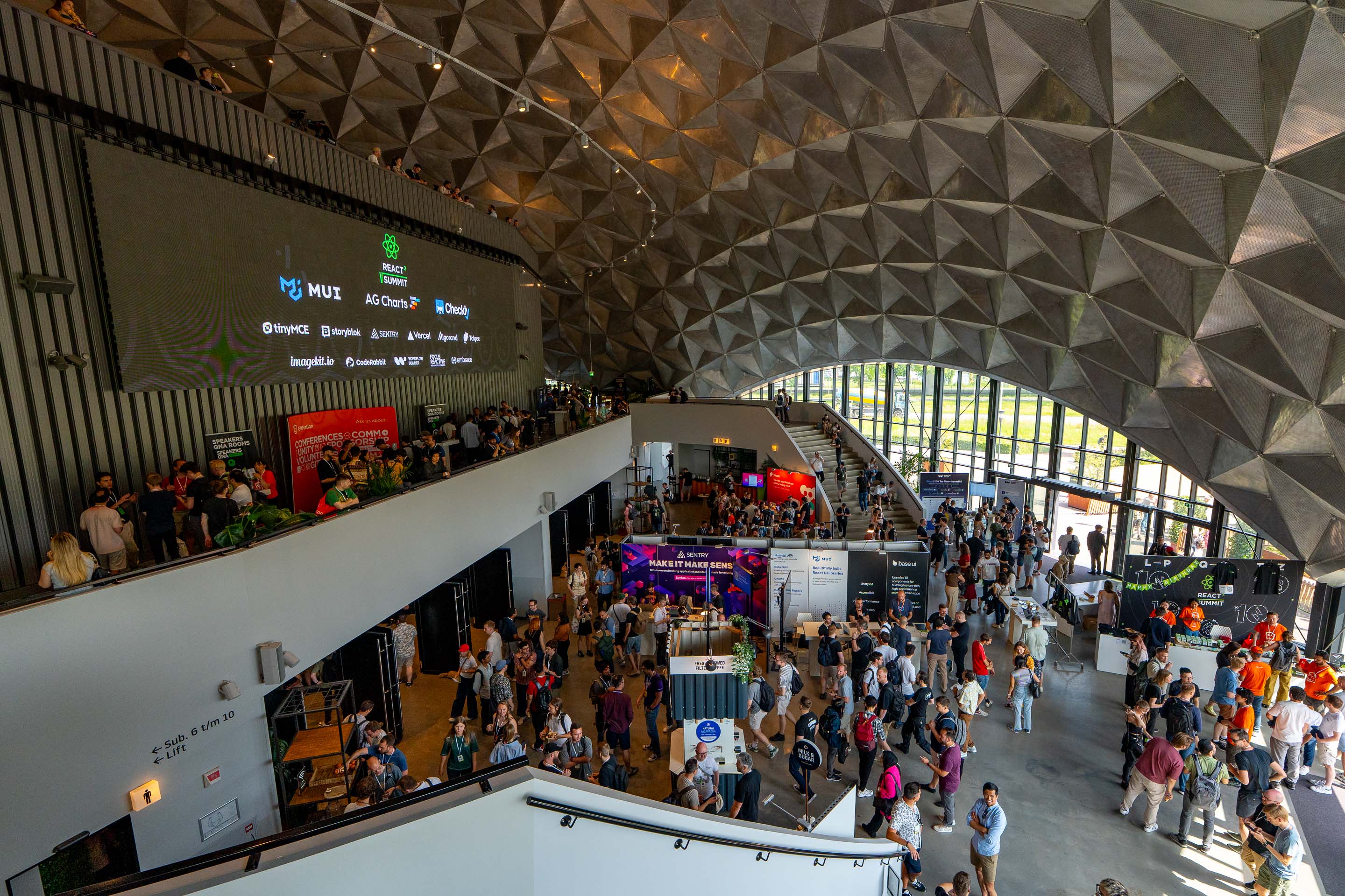 react-summit-event.jpg