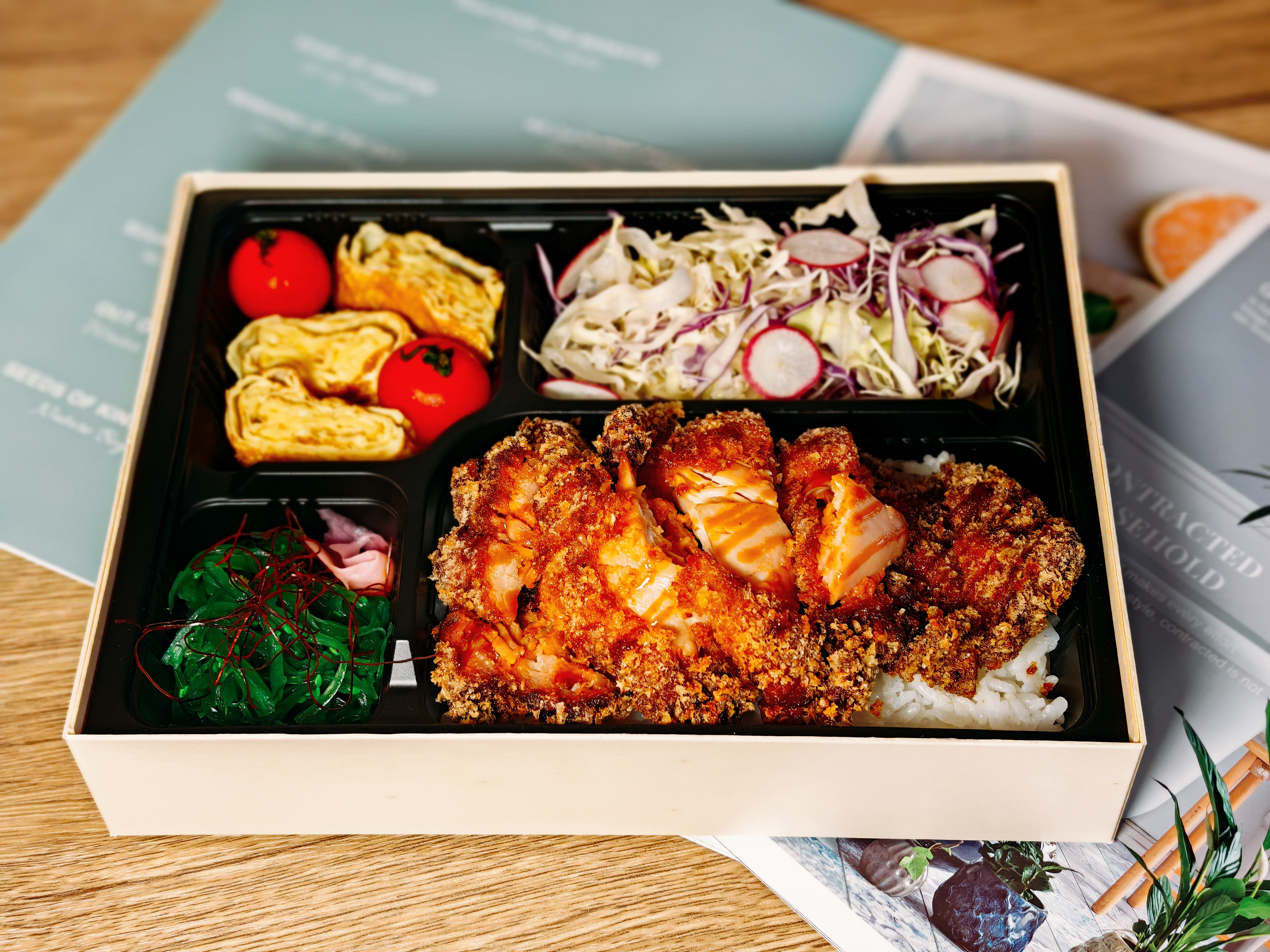 Chicken chop bento - Y.O.S | Take App