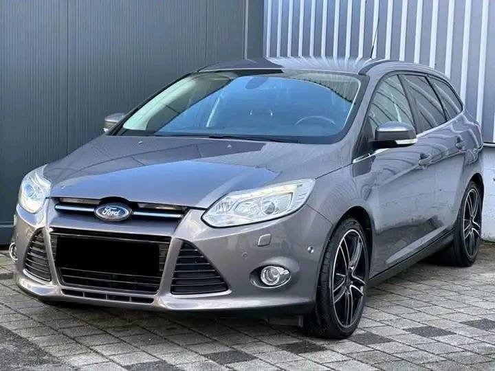 Ford Focus Turnier 2015