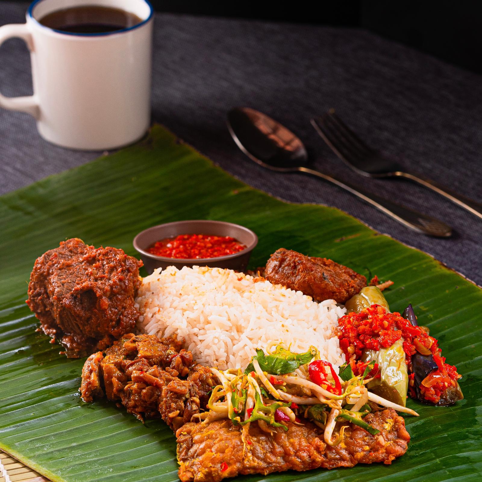 Nasi Ambeng Set - Shaliza Kitchen | Take App