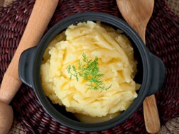 pire krumpir u zdjeli