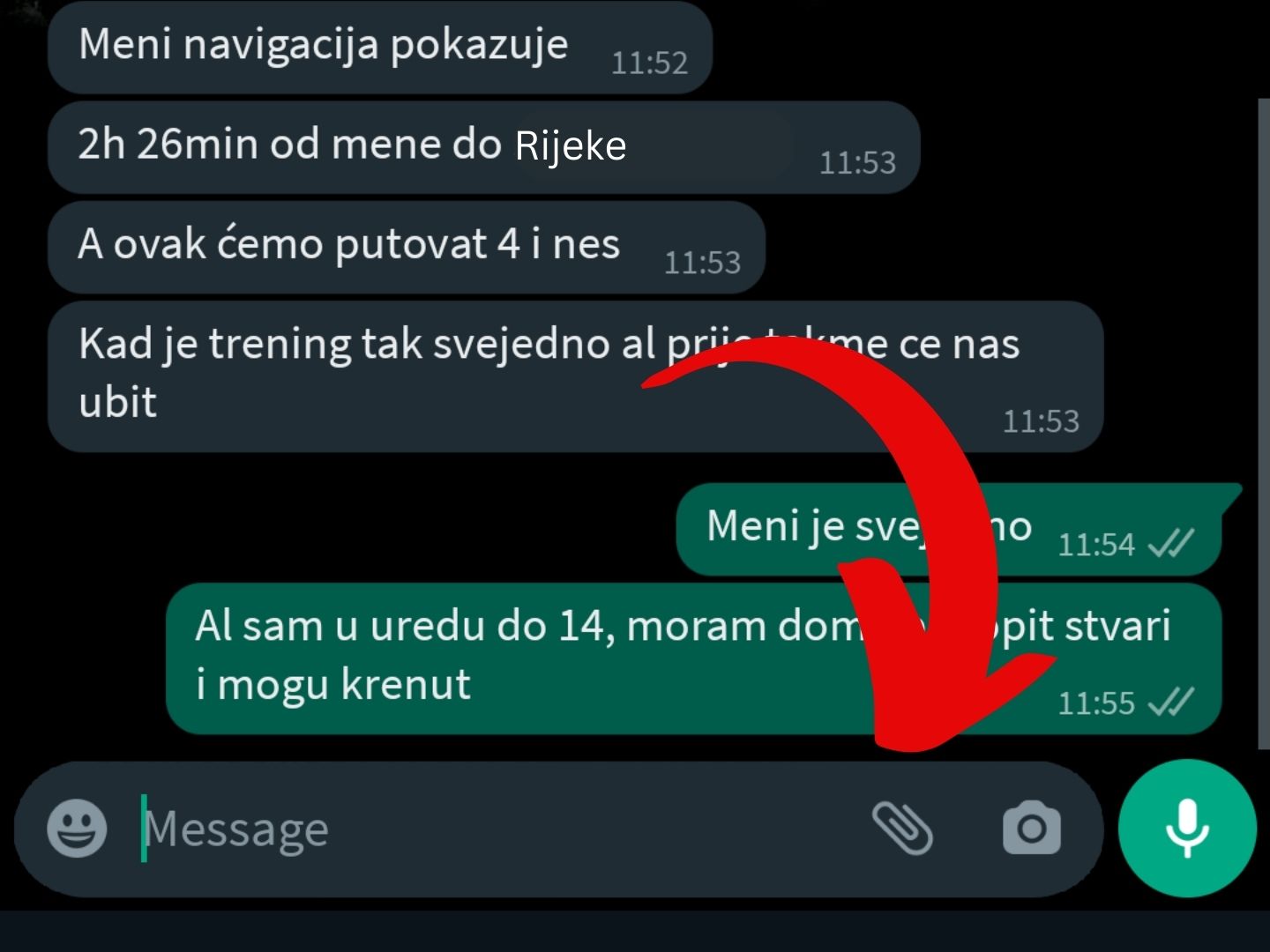 Pritisni na spajalicu Crvena strelica u aplikaciji Whatapp pokazuje na spajalicu kojom će se podijeliti lokacija