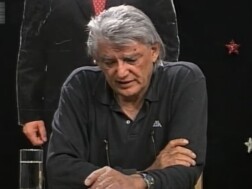 Kako gledati Noćnu moru Željka Malnara Željko Malnar voditelj televizijske emisije Noćna Mora uvodi gledatelje u emisiju
