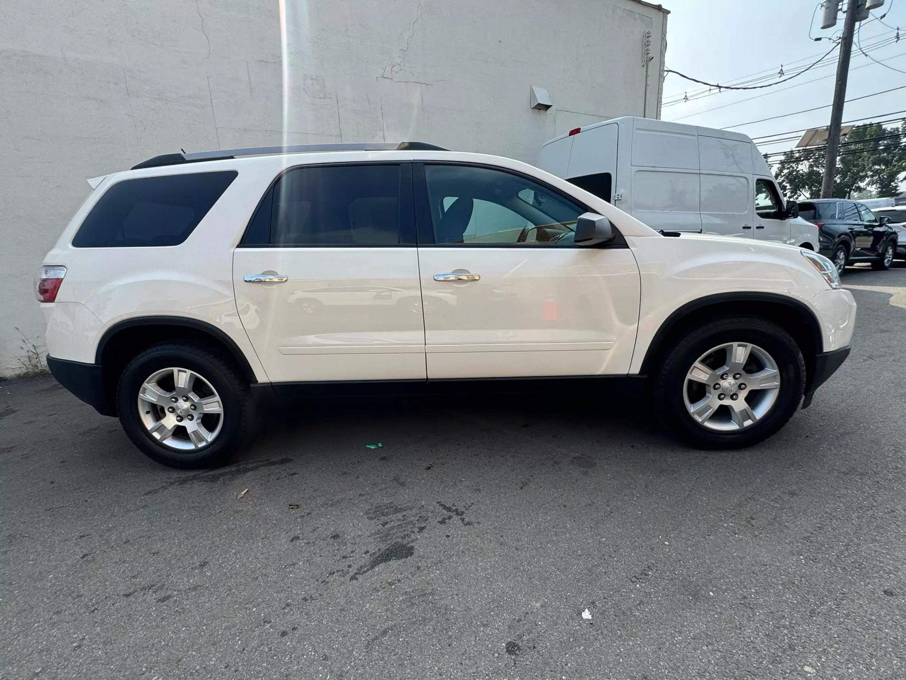 Used 2012 GMC Acadia SL with VIN 1GKKVNED6CJ336676 for sale in Garfield, NJ