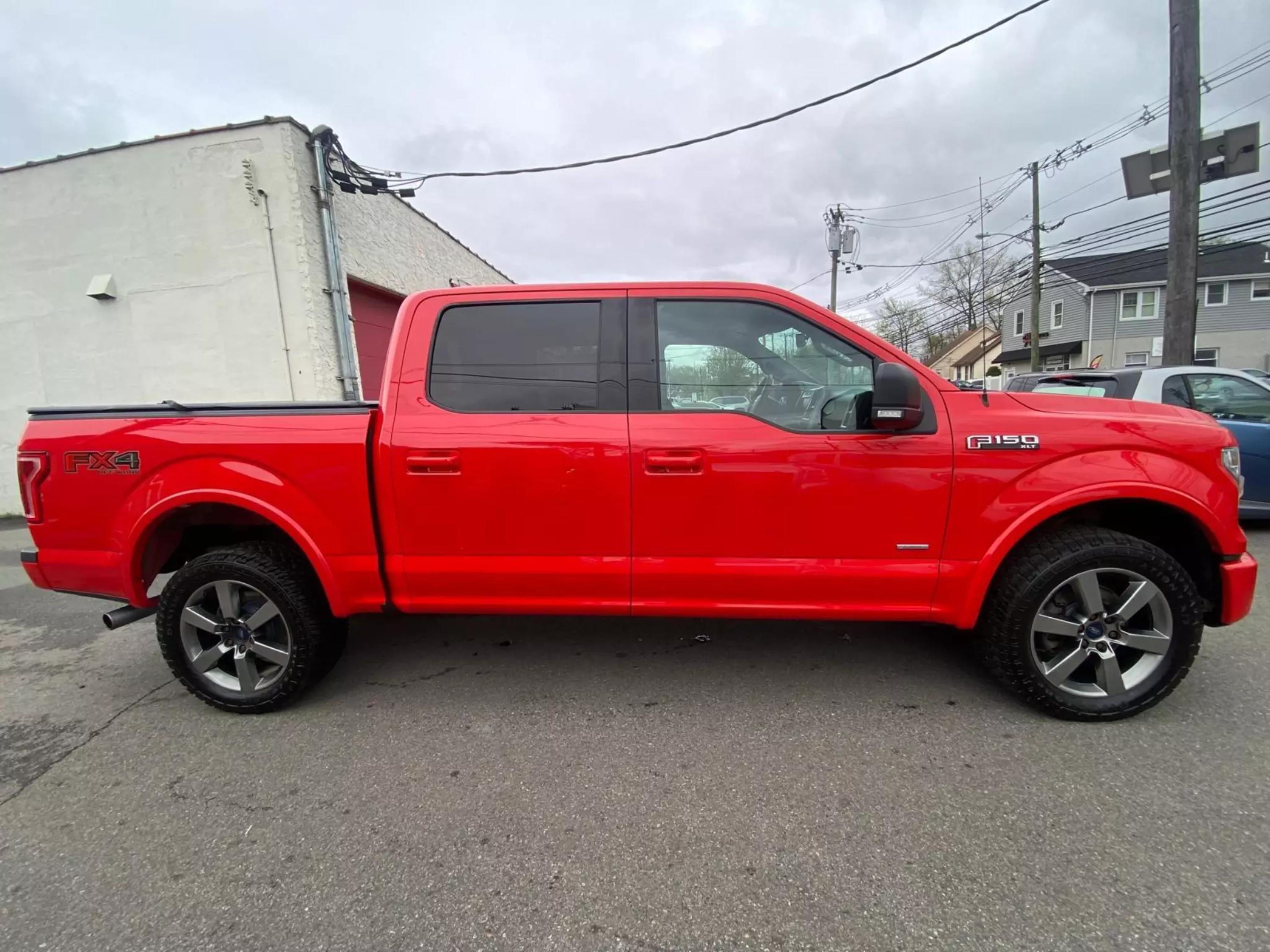 Used 2015 Ford F-150 XLT with VIN 1FTEW1EG7FFC56562 for sale in Garfield, NJ