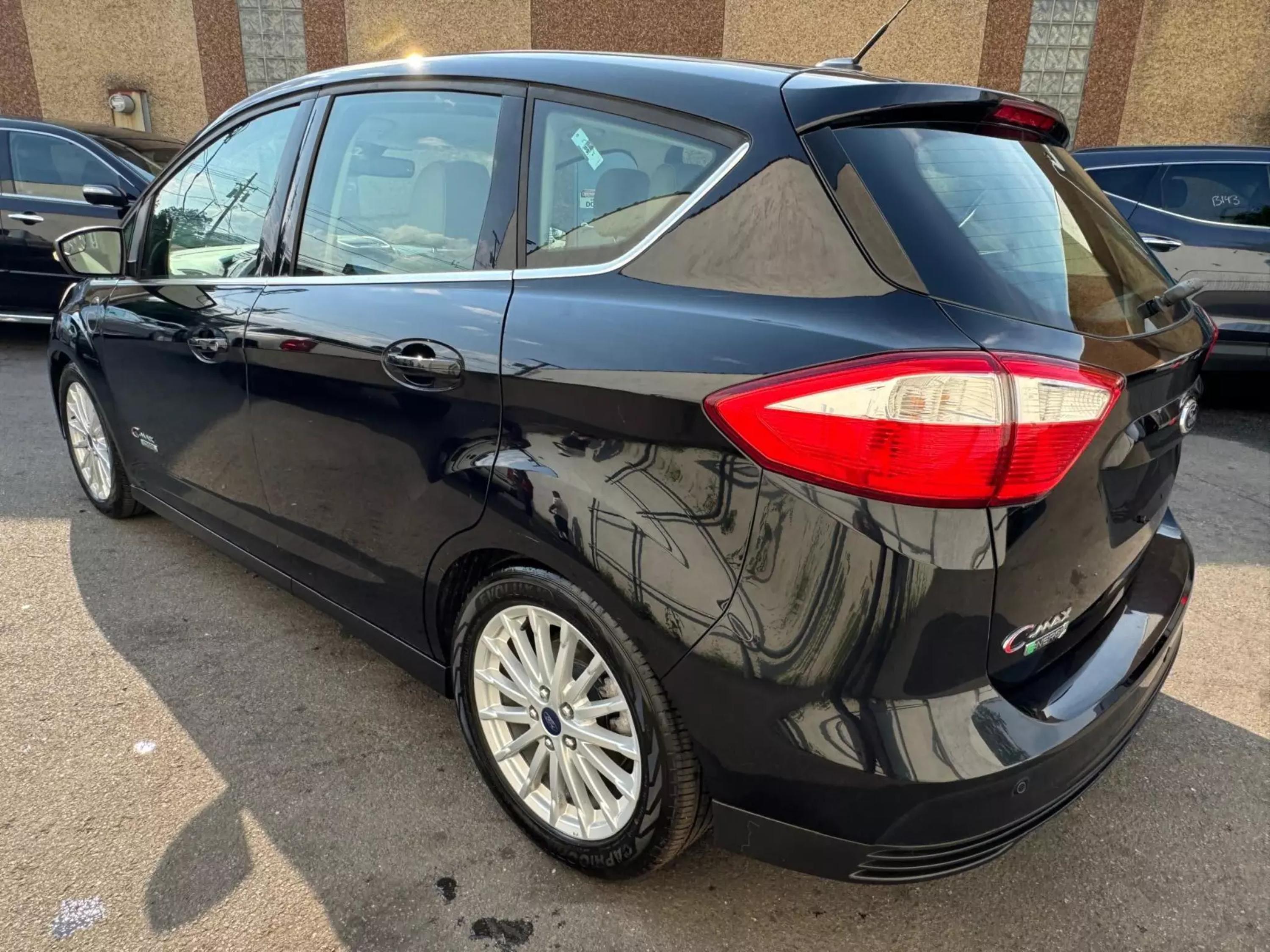 Used 2016 Ford C-Max Energi SEL with VIN 1FADP5CU9GL105062 for sale in Garfield, NJ