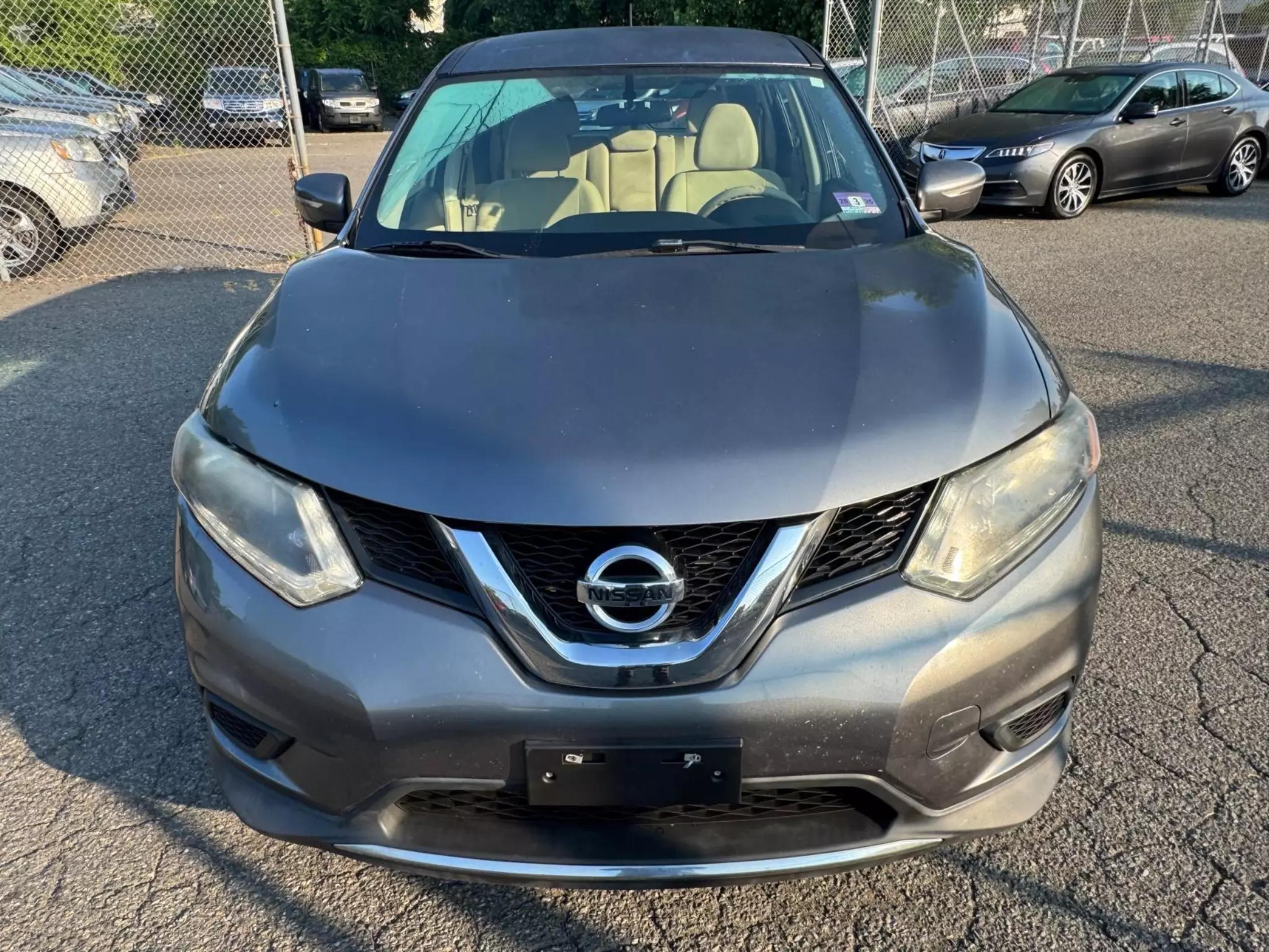 Used 2015 Nissan Rogue S with VIN 5N1AT2MV4FC874366 for sale in Garfield, NJ