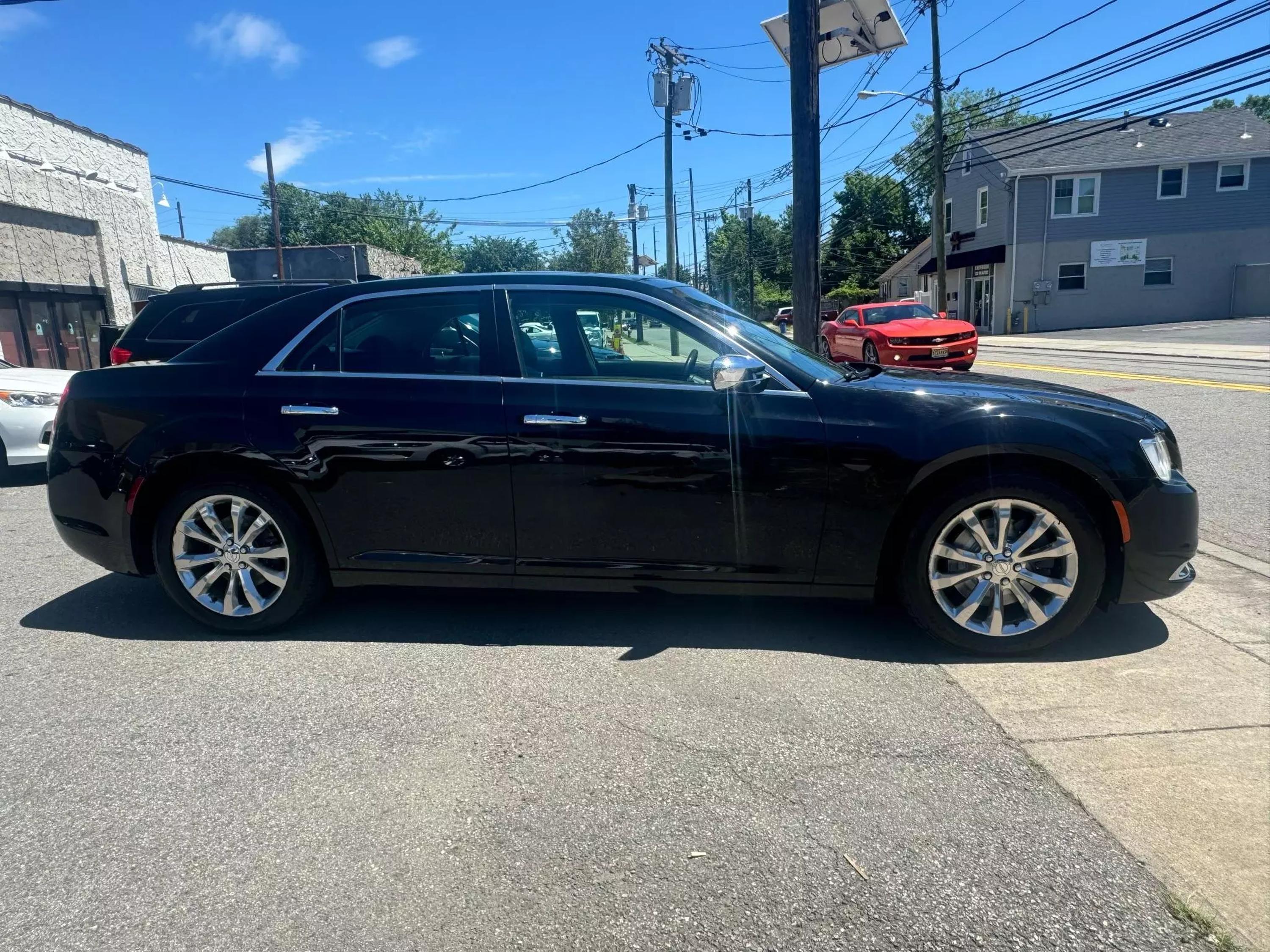 Used 2016 Chrysler 300 C with VIN 2C3CCAKG1GH325318 for sale in Garfield, NJ