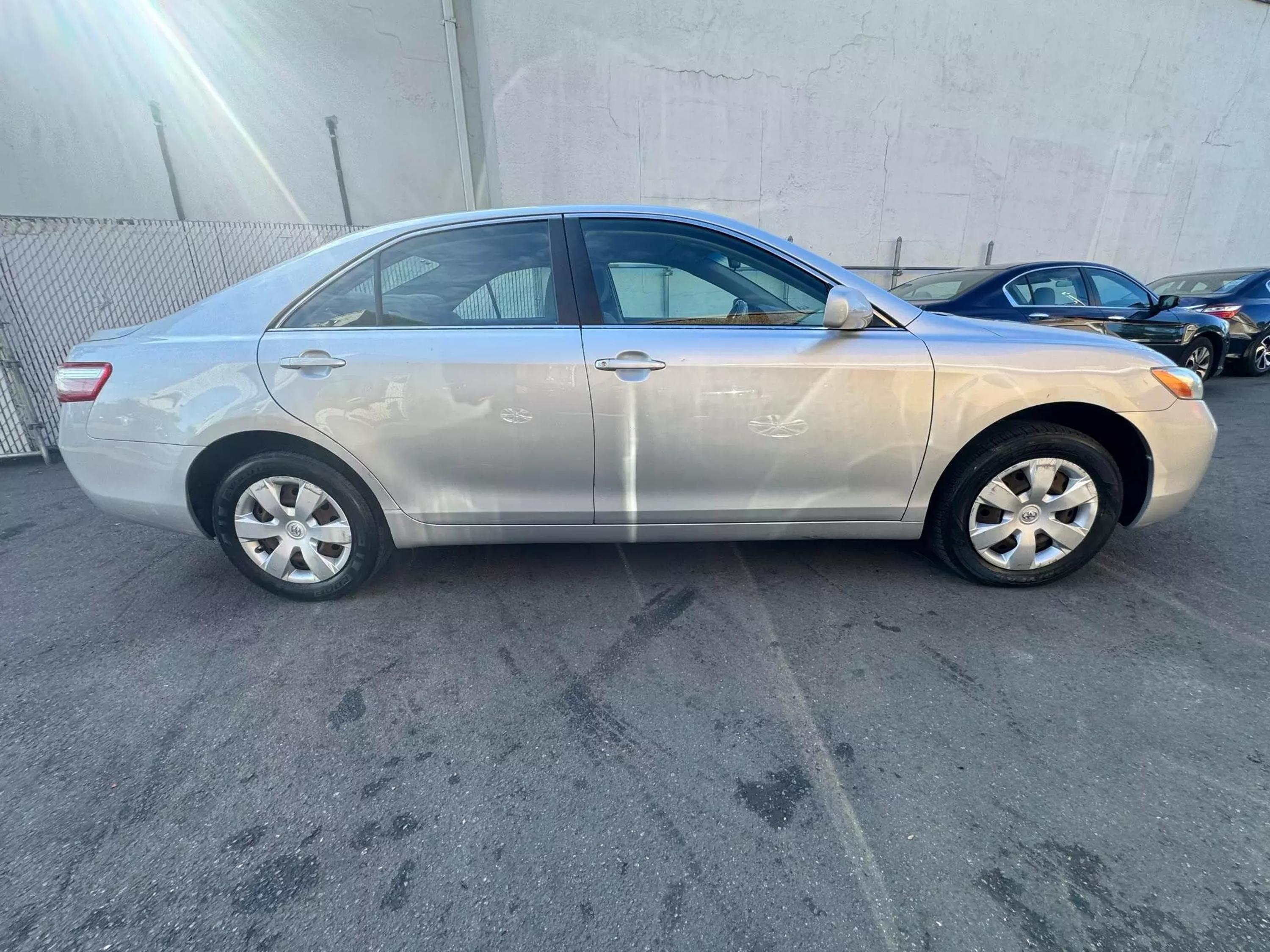 Used 2008 Toyota Camry SE with VIN 4T1BE46K78U218012 for sale in Garfield, NJ