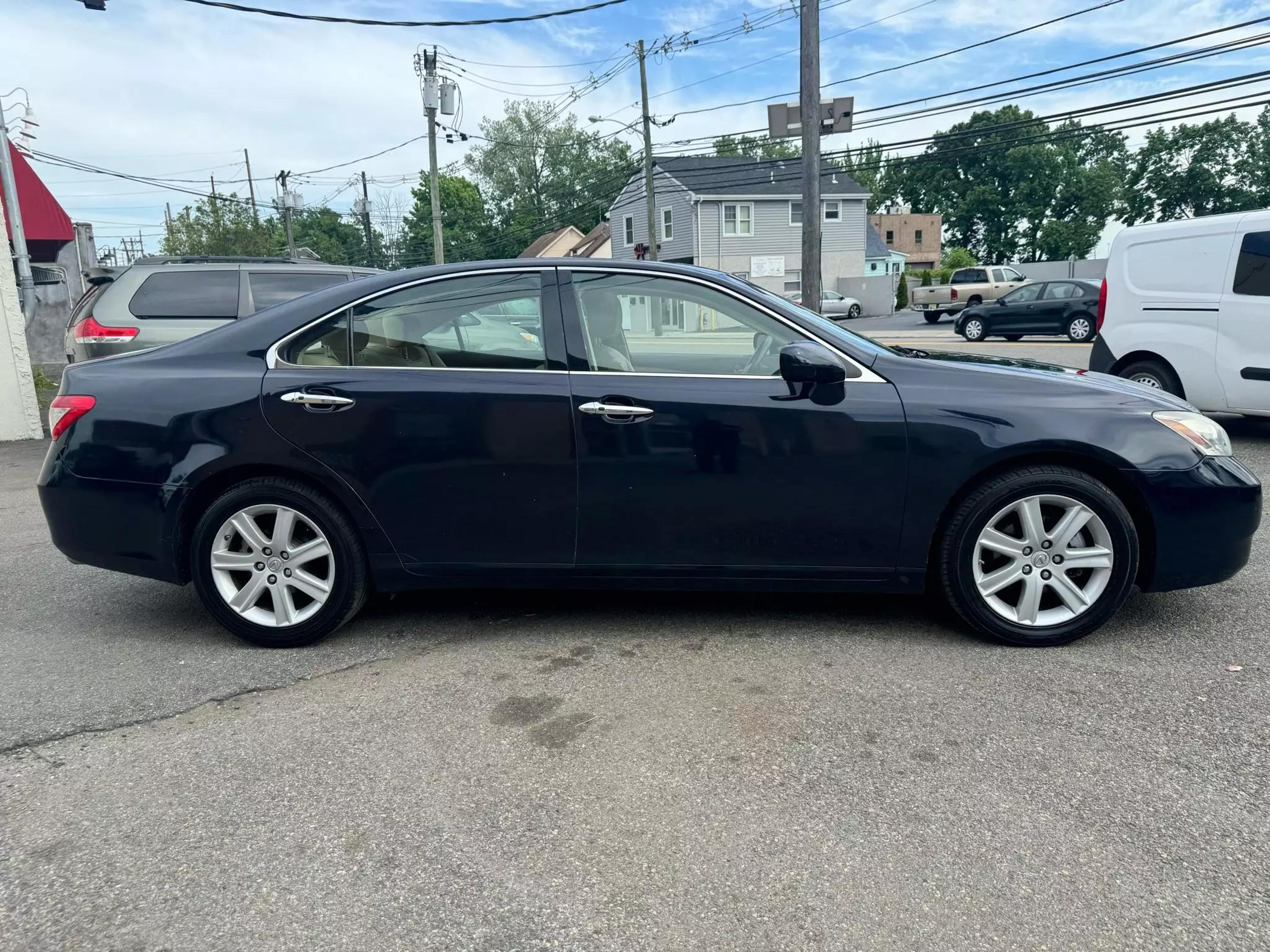 Used 2008 Lexus ES 350 with VIN JTHBJ46GX82206149 for sale in Garfield, NJ