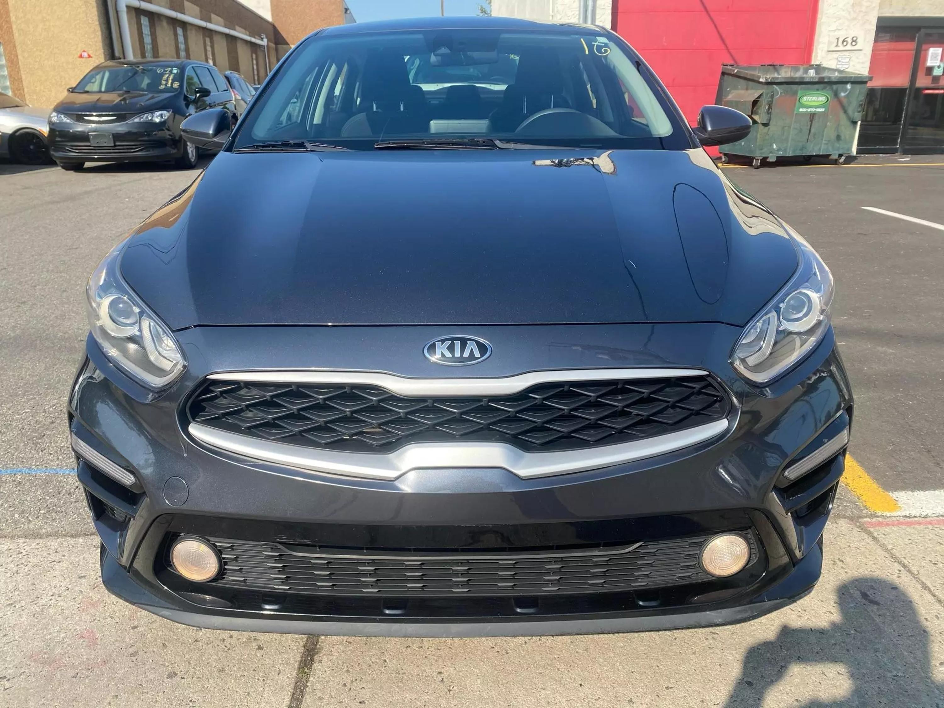 Used 2021 Kia Forte FE with VIN 3KPF24AD2ME352216 for sale in Garfield, NJ