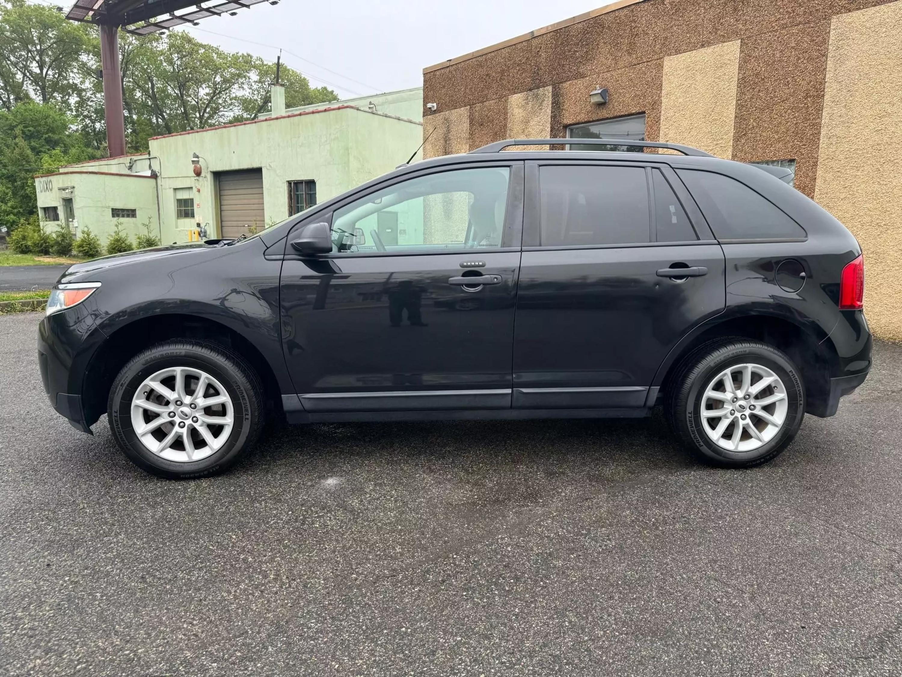 Used 2013 Ford Edge SE with VIN 2FMDK3GCXDBC76490 for sale in Garfield, NJ