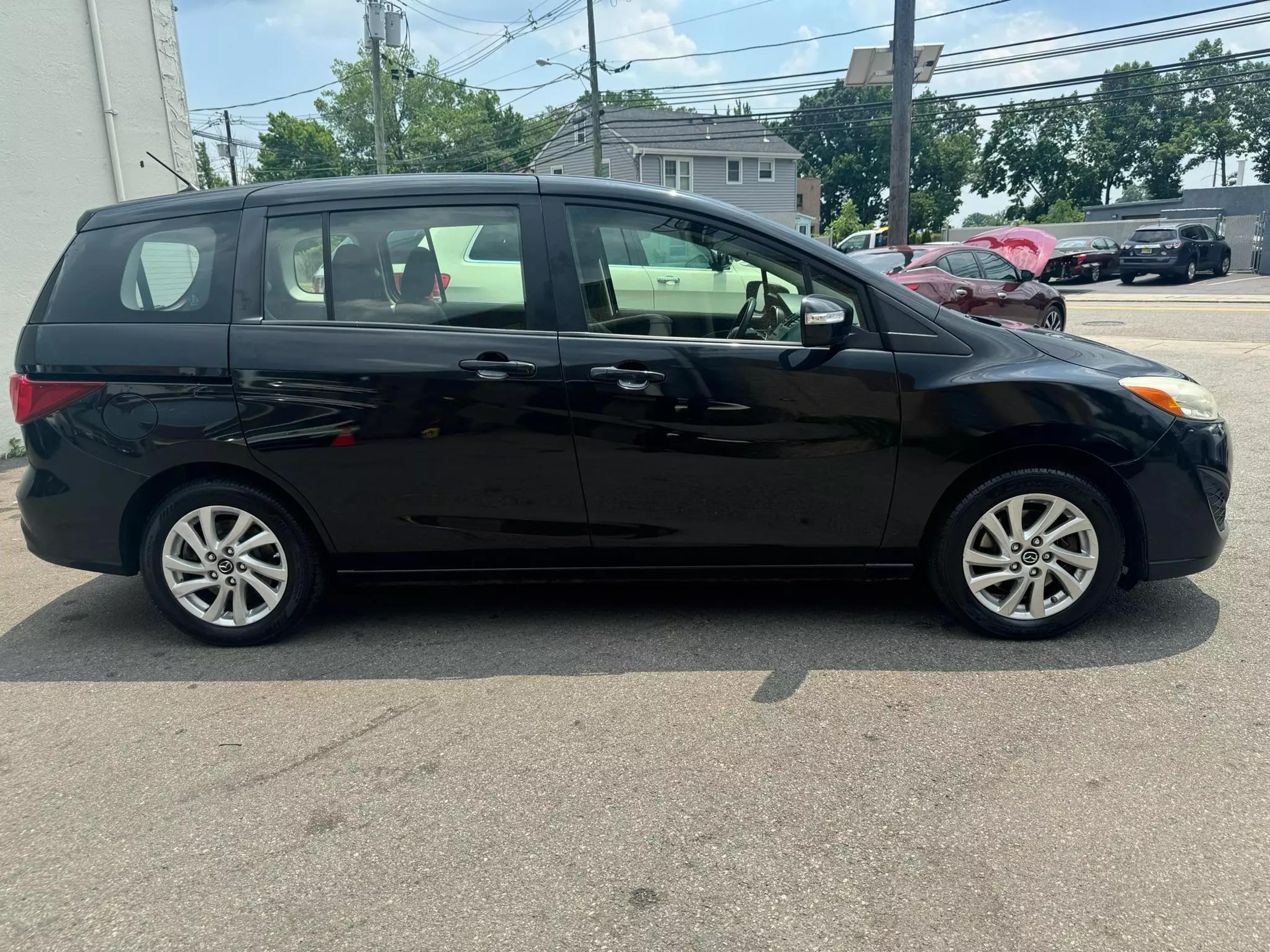 Used 2014 Mazda MAZDA5 Sport with VIN JM1CW2BL9E0164692 for sale in Garfield, NJ