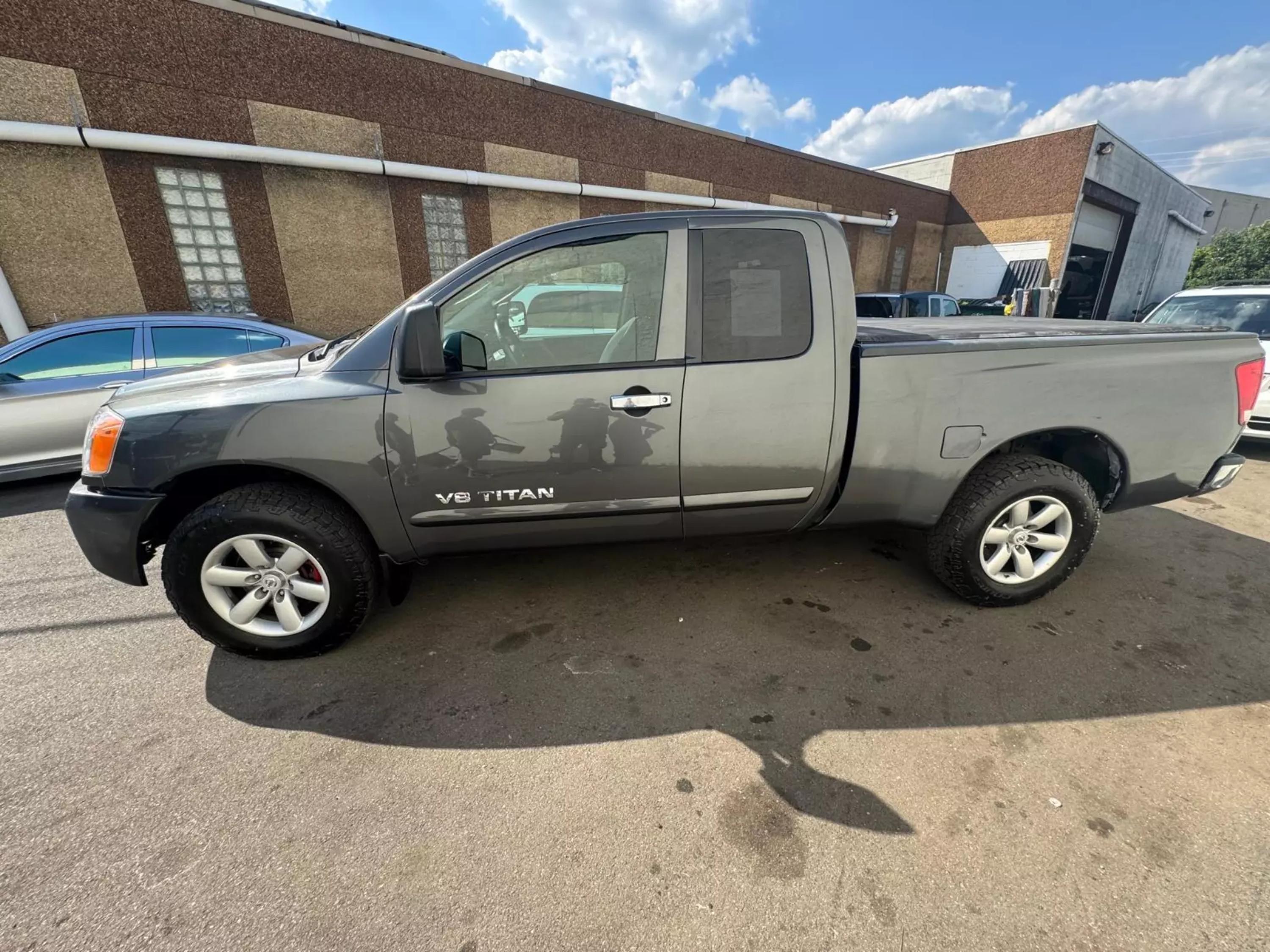 Used 2010 Nissan Titan XE with VIN 1N6AA0CC1AN305449 for sale in Garfield, NJ