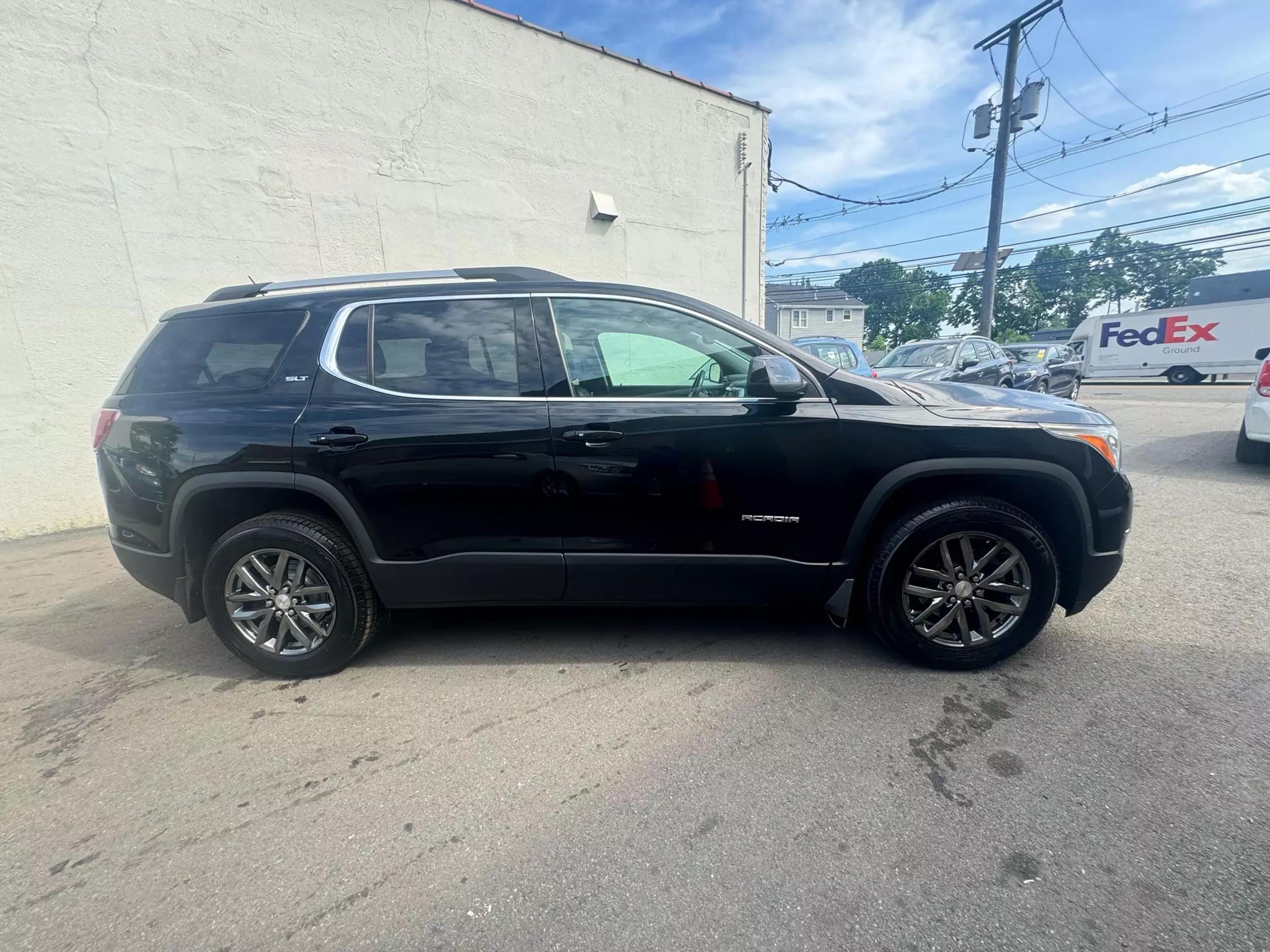 Used 2018 GMC Acadia SLT-1 with VIN 1GKKNULS1JZ108269 for sale in Garfield, NJ