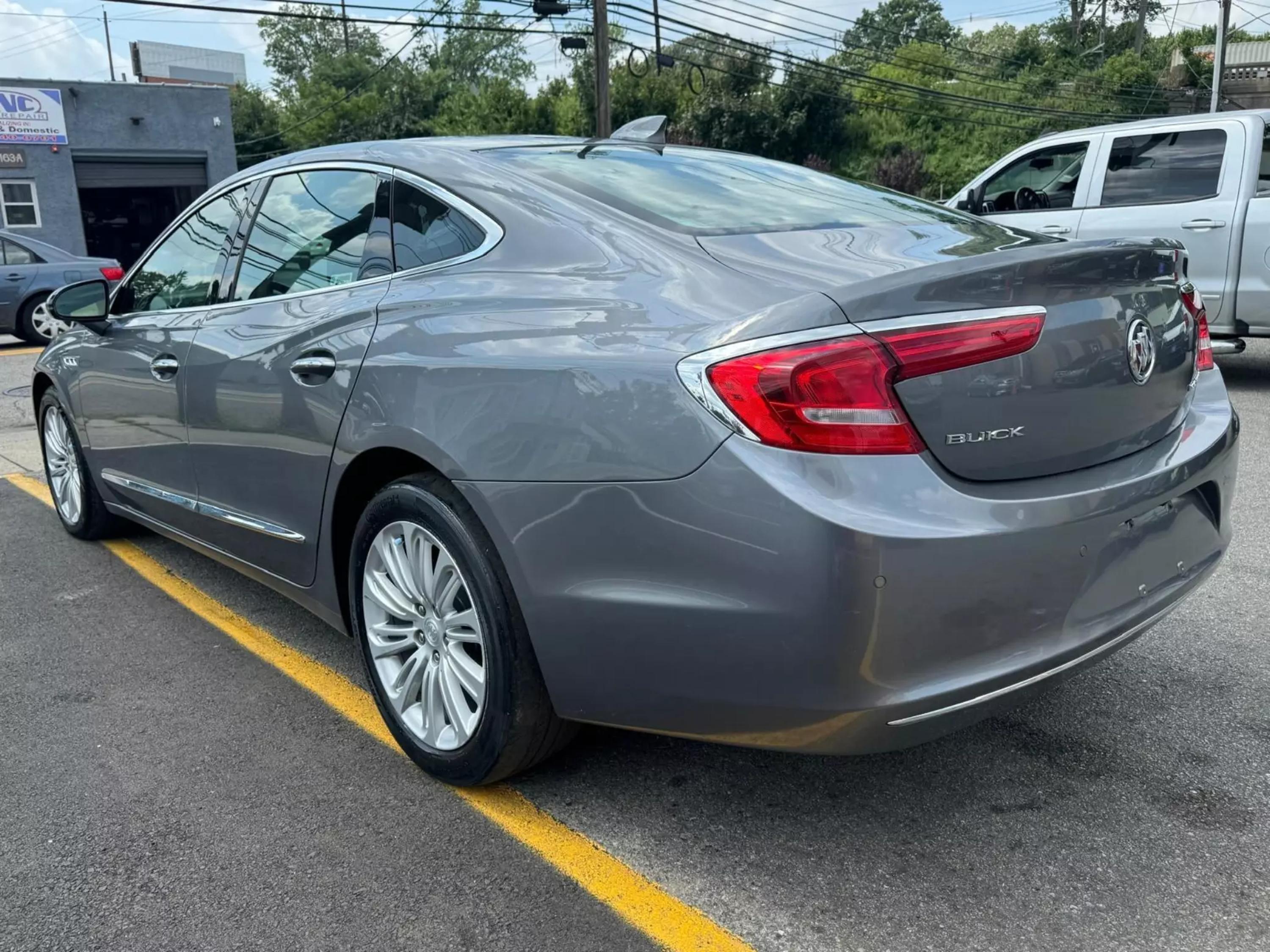 Used 2018 Buick LaCrosse Premium with VIN 1G4ZR5SZ0JU134311 for sale in Garfield, NJ