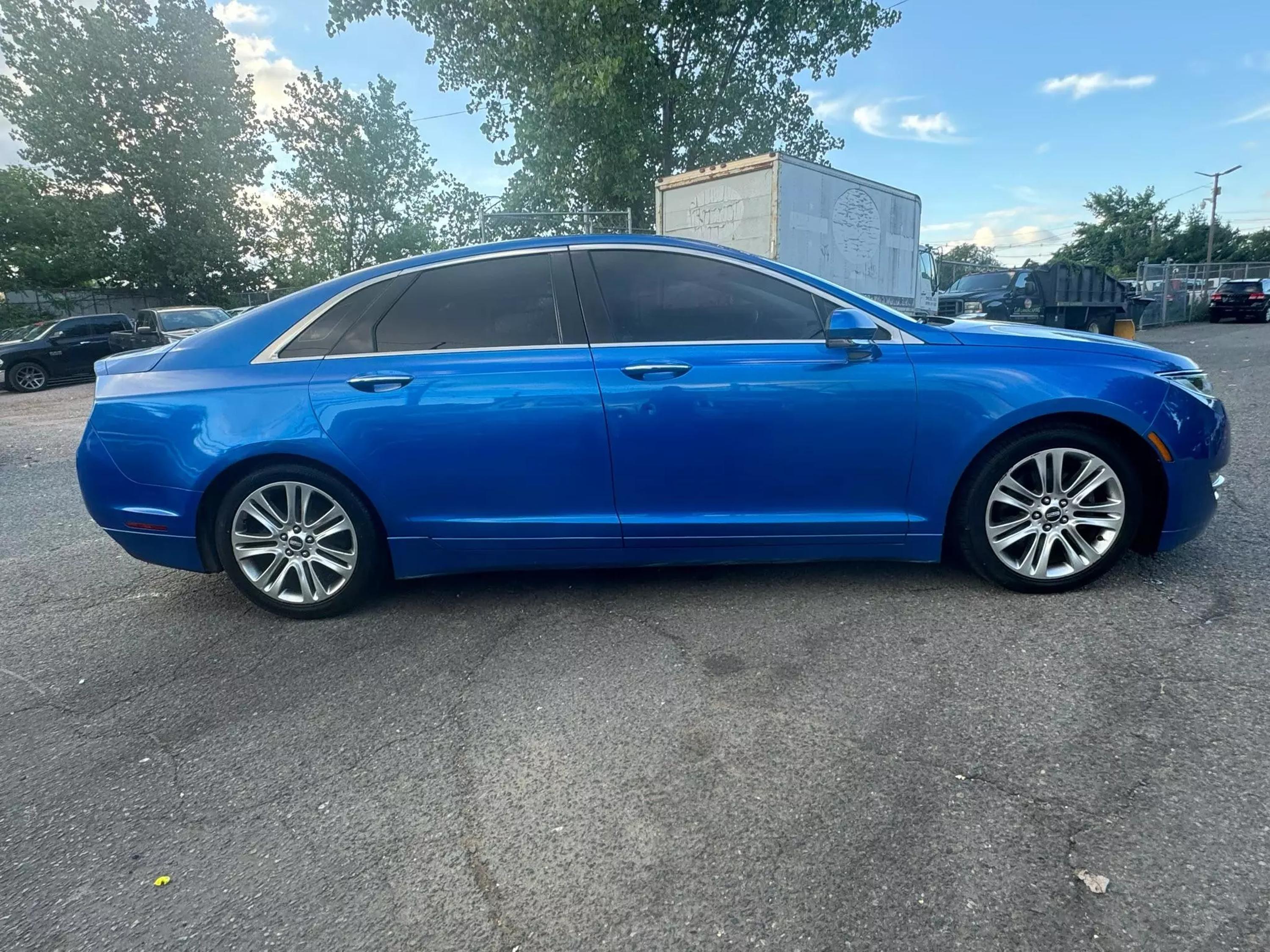 Used 2014 Lincoln MKZ Base with VIN 3LN6L2G91ER830104 for sale in Garfield, NJ