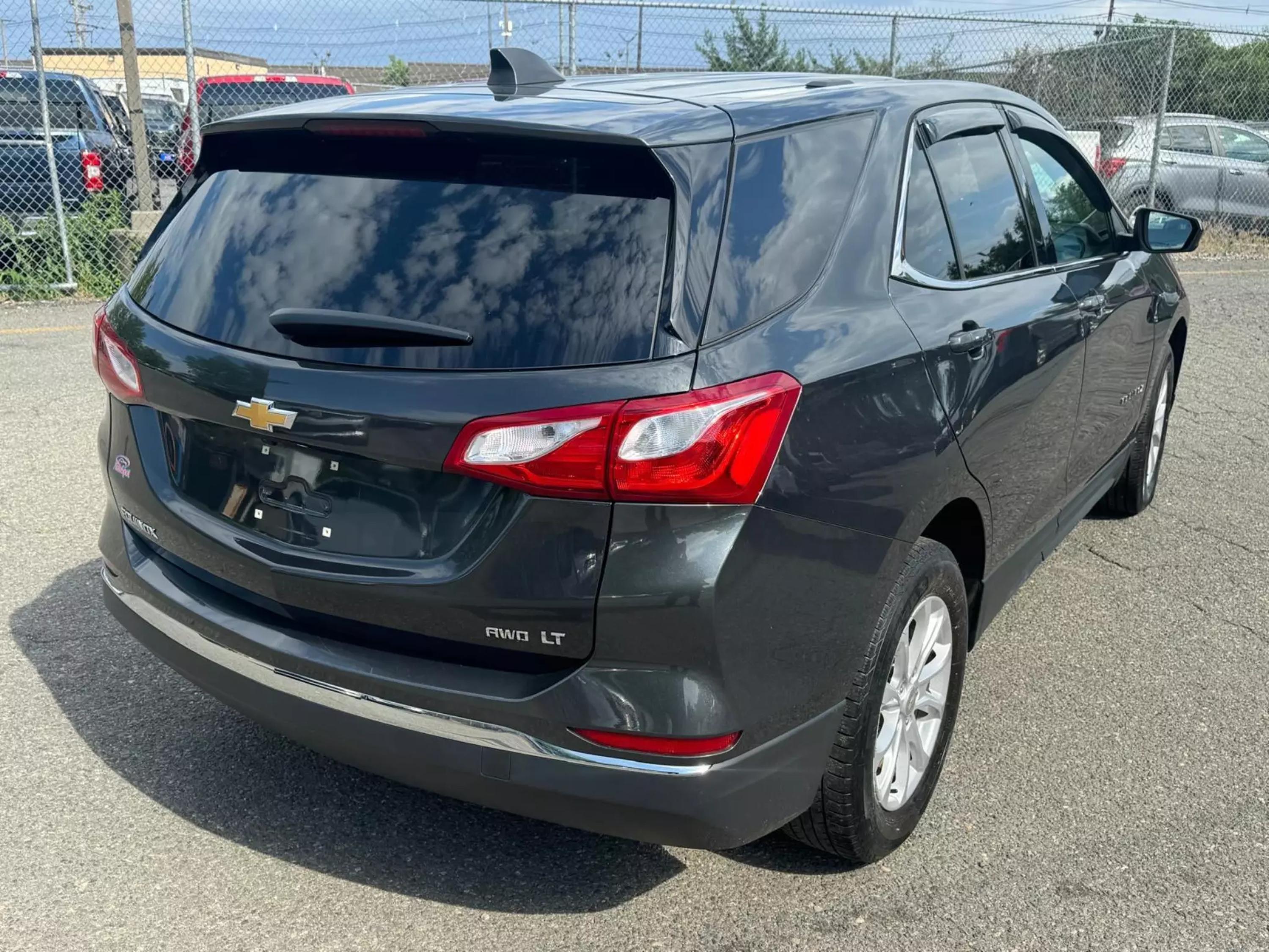 Used 2018 Chevrolet Equinox LT with VIN 3GNAXSEV6JL319012 for sale in Garfield, NJ