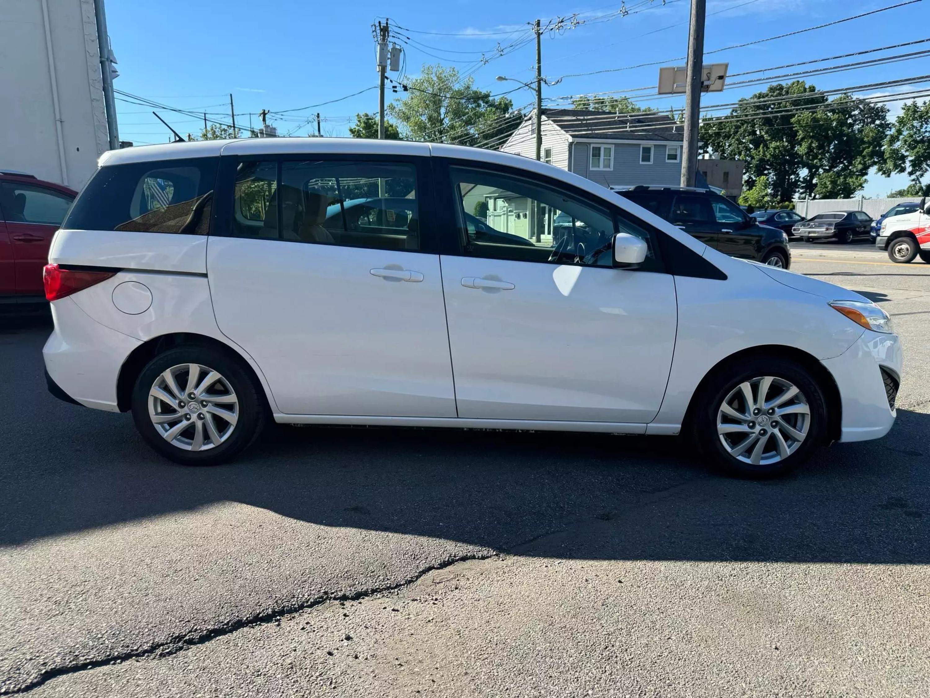 Used 2012 Mazda MAZDA5 Sport with VIN JM1CW2BL6C0132246 for sale in Garfield, NJ