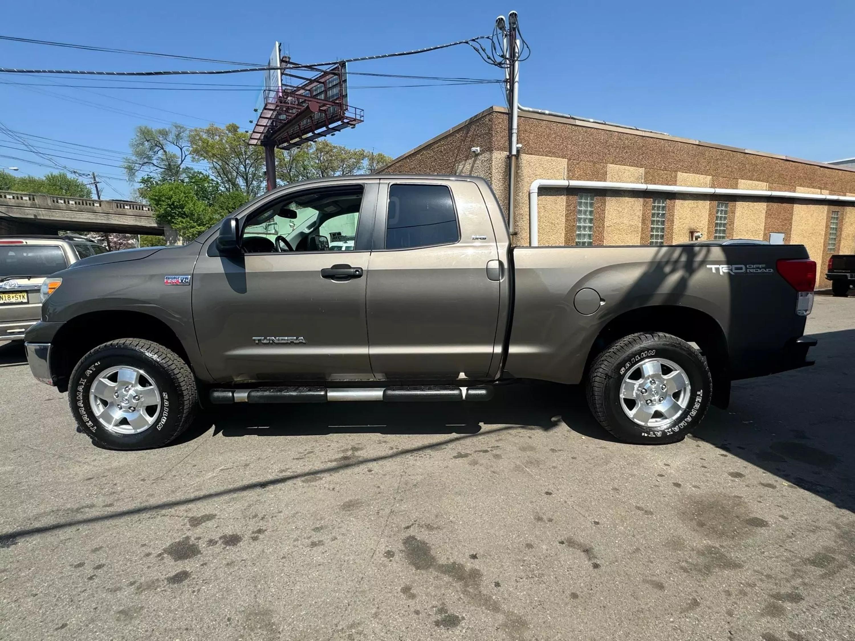 Used 2012 Toyota Tundra Tundra Grade with VIN 5TFUY5F19CX266085 for sale in Garfield, NJ