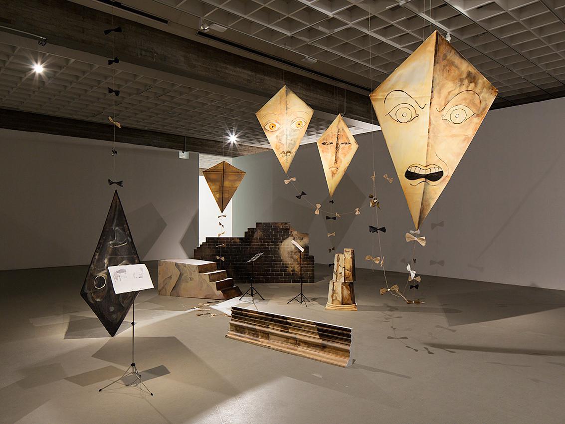 מיכל הלפמן, כאשר רודנים זועמים, 2013