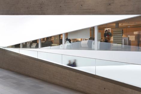 View toward the Architecture and Design Gallery, Herta and Paul Amir Building, 2011 (photo: Amit Geron)