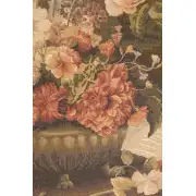 Bouquet Tulipe Fonce French Wall Tapestry | Close Up 2