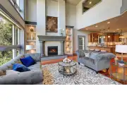 Bouquet Tulipe Fonce French Wall Tapestry | Life Style 1