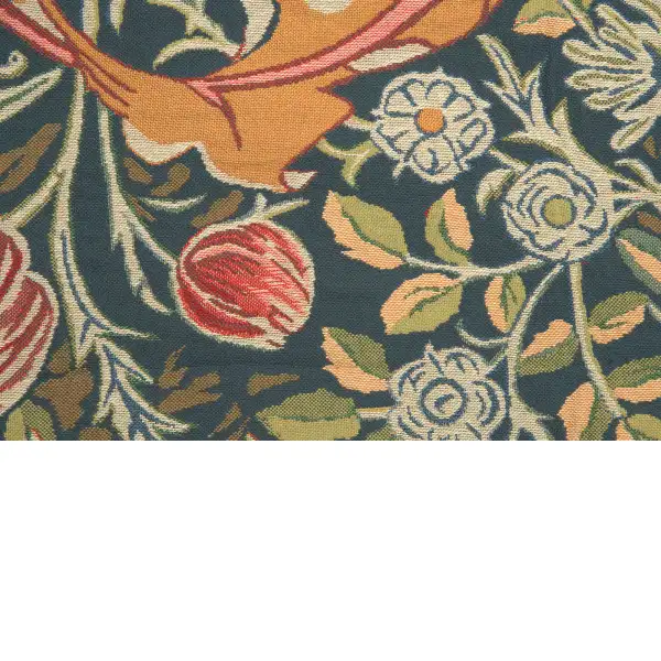 Owl and Pigeon III Belgian Tapestry | Close Up 1