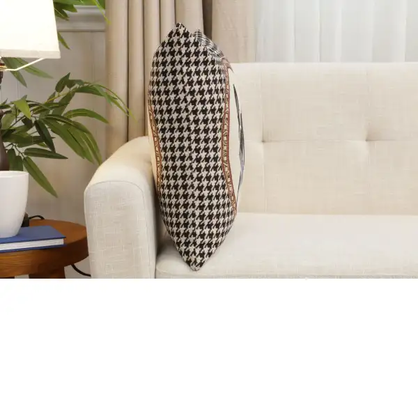 French Bulldog Cushion Cover - 18 in. x 18 in. Cotton/Polyester/Acrylic by Charlotte Home Furnishings Inc | Close Up 2