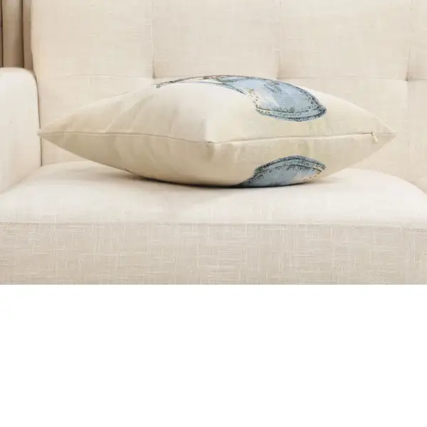 Vintage Flower Cushion Cover | Close Up 3